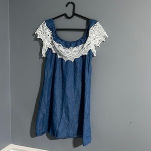 NEWLOOK brand shoulder dress with lace! Size large!